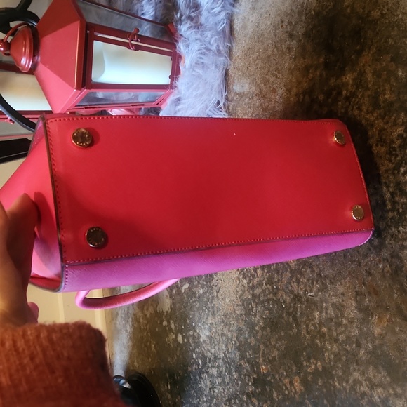 💥2/$125💥 Michael Kors Selma Saffiano Bag - Picture 8 of 17